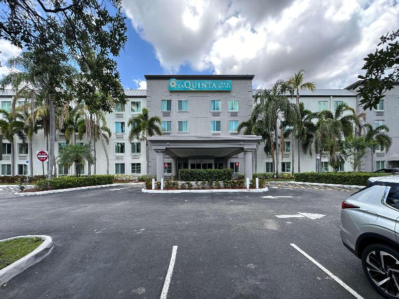 La Quinta by Wyndham Sunrise Sawgrass Mills image