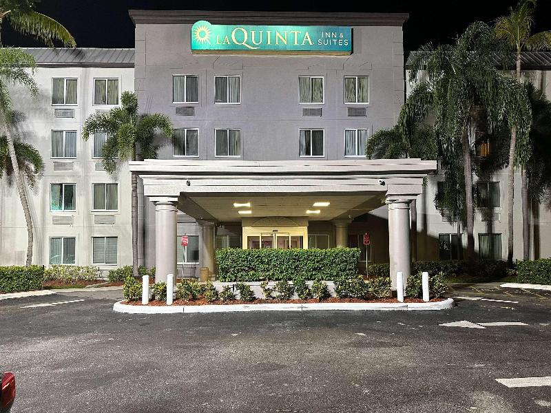 La Quinta by Wyndham Sunrise Sawgrass Mills image