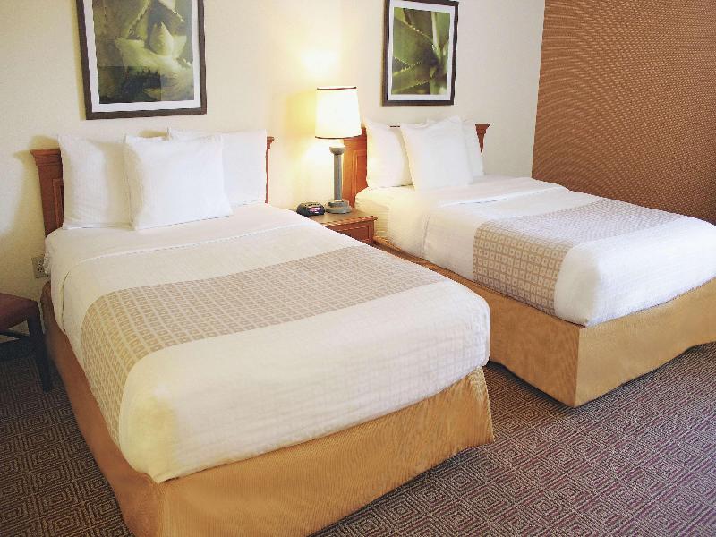 La Quinta by Wyndham Sunrise Sawgrass Mills image