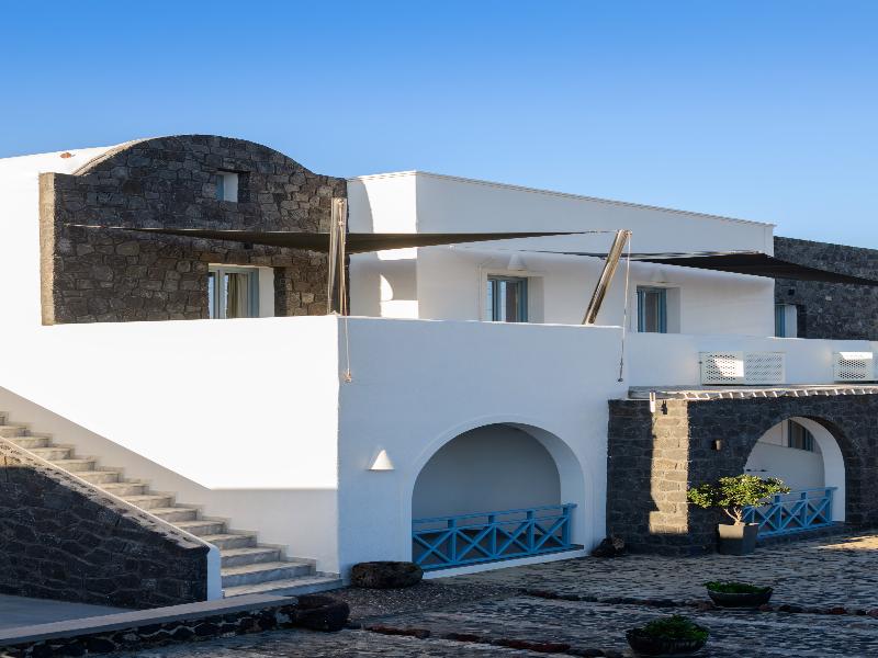 Caldera Romantica — exterior view