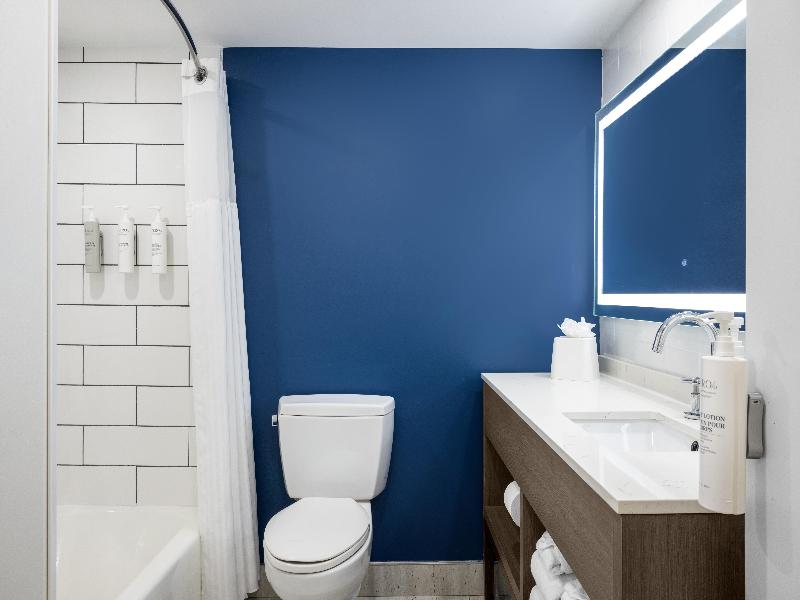 Spark by Hilton Virginia Beach Oceanfront image