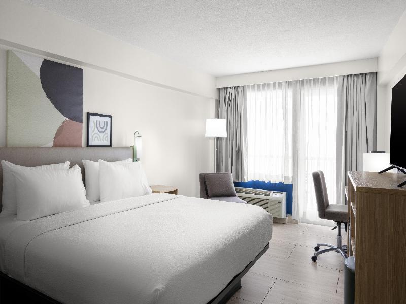 Spark by Hilton Virginia Beach Oceanfront image