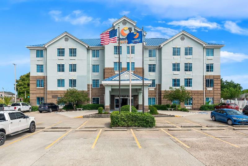 Comfort Suites New Orleans image
