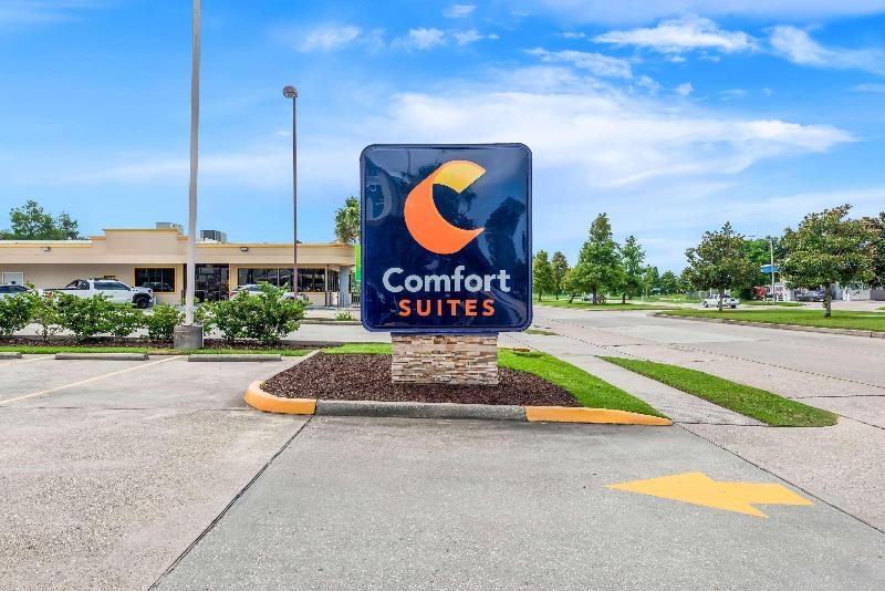Comfort Suites New Orleans image
