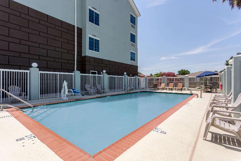 Comfort Suites New Orleans image