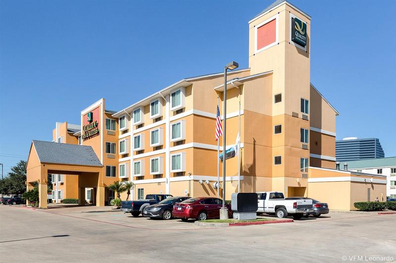 Quality Inn AND Suites West Chase