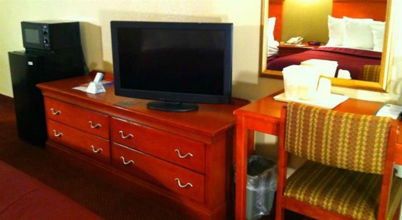 Howard Johnson by Wyndham Pigeon Forge
