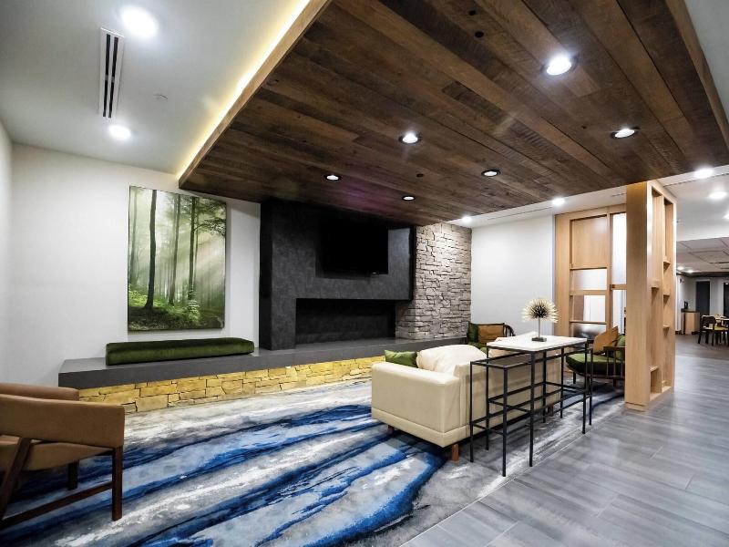 Fairfield Inn & Suites by Marriott Louisville Airp image