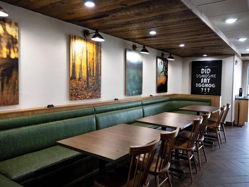 Fairfield Inn & Suites by Marriott Louisville Airp image
