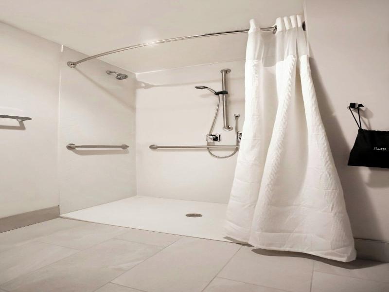 Fairfield Inn & Suites by Marriott Louisville Airp image