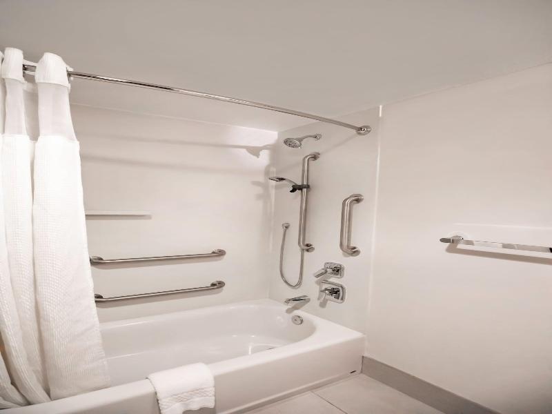 Fairfield Inn & Suites by Marriott Louisville Airp image