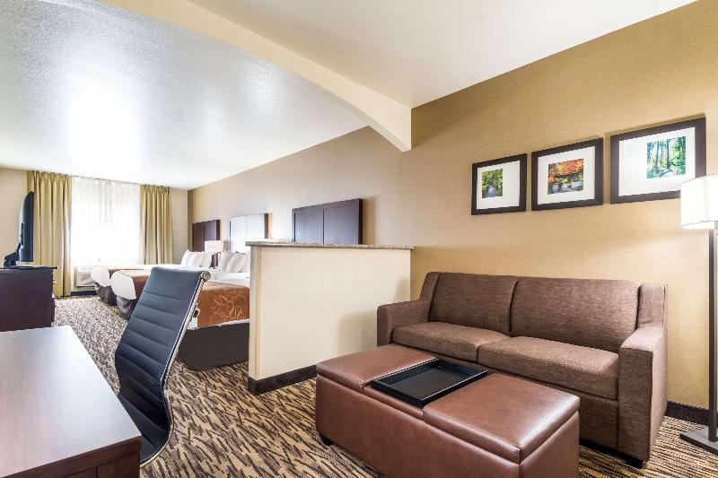 Hotel Comfort Suites Portland Airport