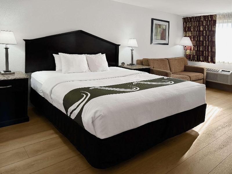 Quality Inn Fort Wayne image
