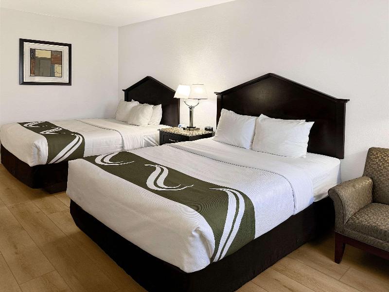 Quality Inn Fort Wayne image