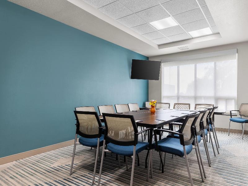 Comfort Inn & Suites Marion I-57 image