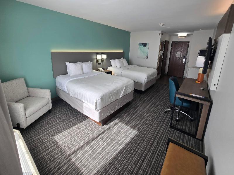 Comfort Inn & Suites Marion I-57 image