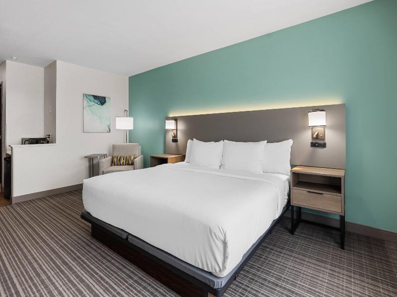 Comfort Inn & Suites Marion I-57 image