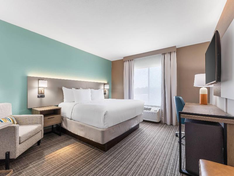 Comfort Inn & Suites Marion I-57 image