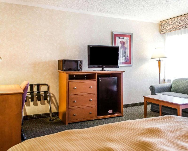 Quality Inn Harrisburg - Hershey Area image