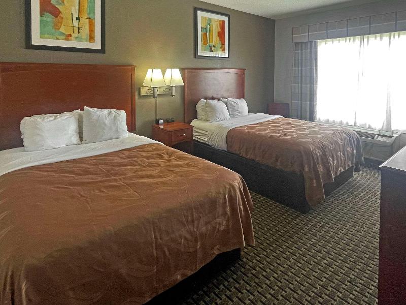 Quality Inn & Suites Cincinnati Sharonville image