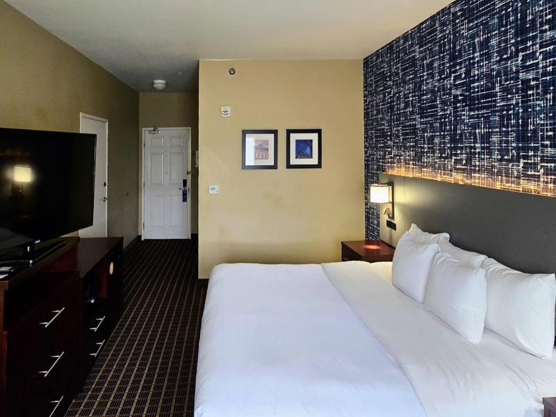 Comfort Inn Fort Collins North image