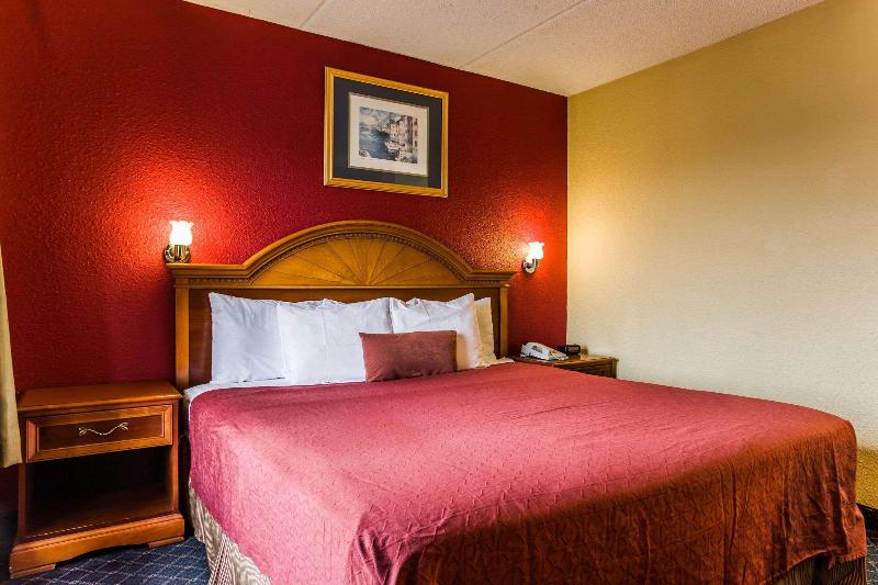 Rodeway Inn Charlotte image