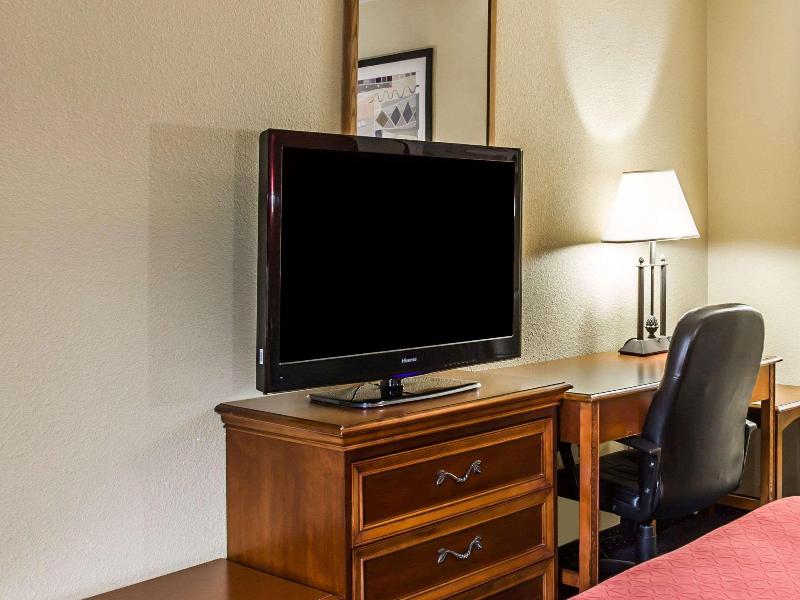 Rodeway Inn Charlotte image
