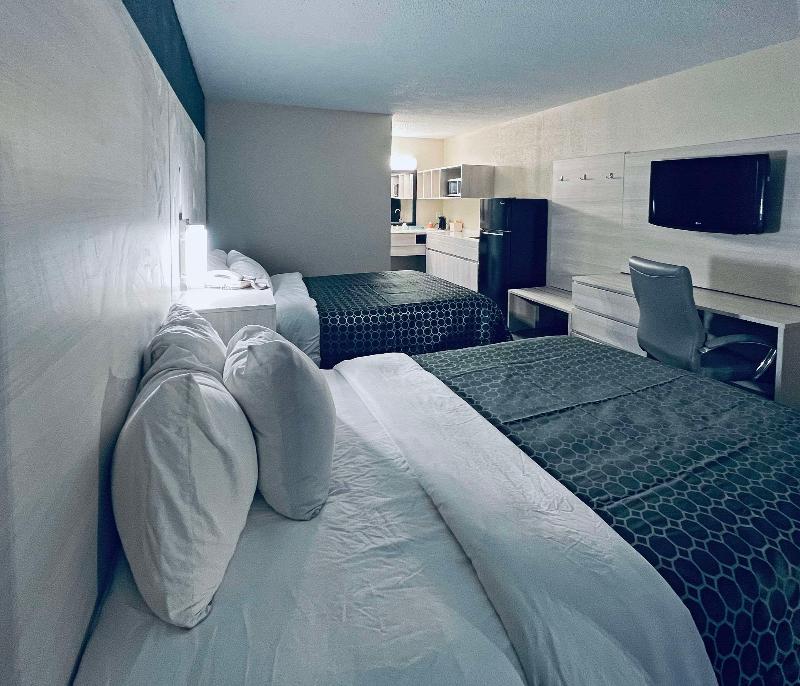 Quality Inn & Suites Conference Center image
