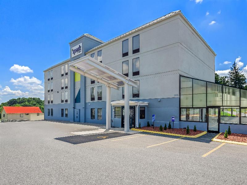 Spark by Hilton Wytheville East Main Street image