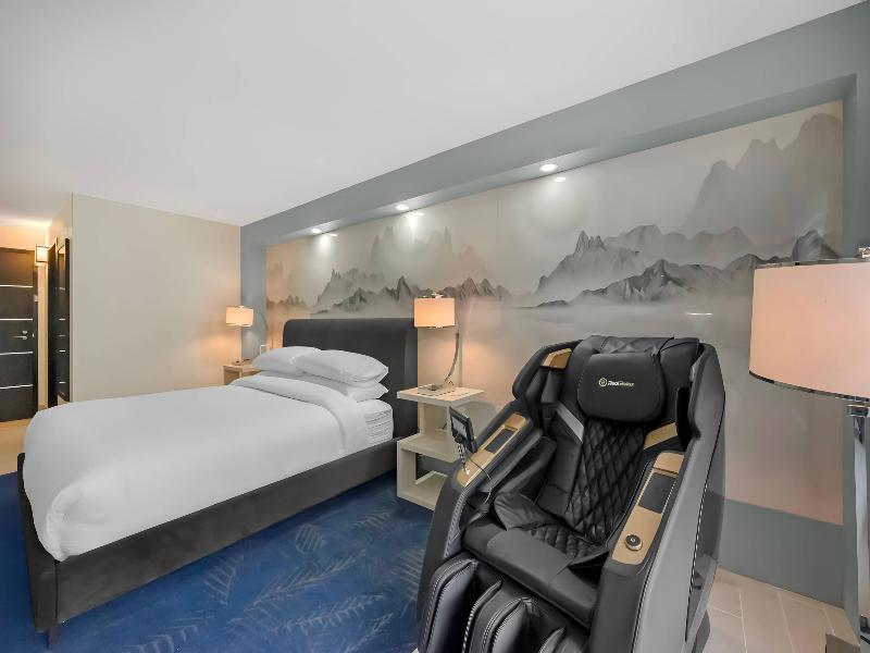 Blue A Modern Hotel, an Ascend Collection image