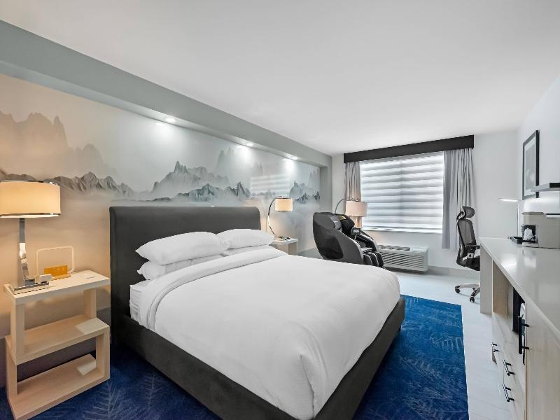 Blue A Modern Hotel, an Ascend Collection image