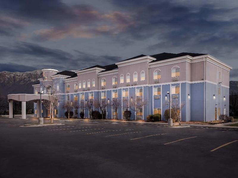 Comfort Inn Ogden Near Event Center image