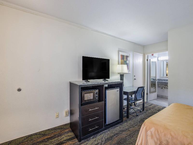 Quality Inn & Suites Conference Center image