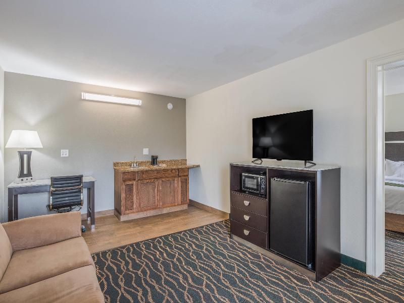 Quality Inn & Suites Conference Center image