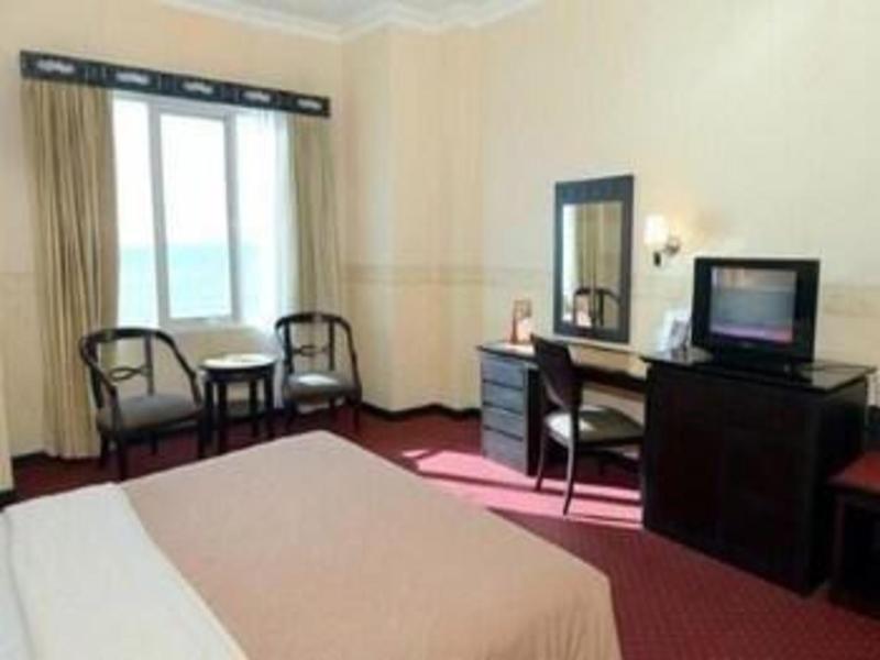 Swiss-Belinn Kristal Kupang Hotel image