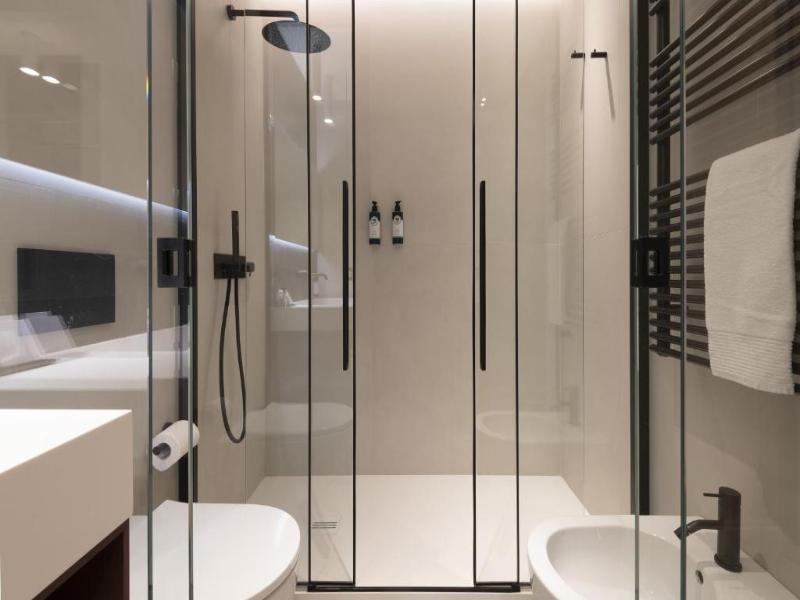 Pierre Milano Hotel image