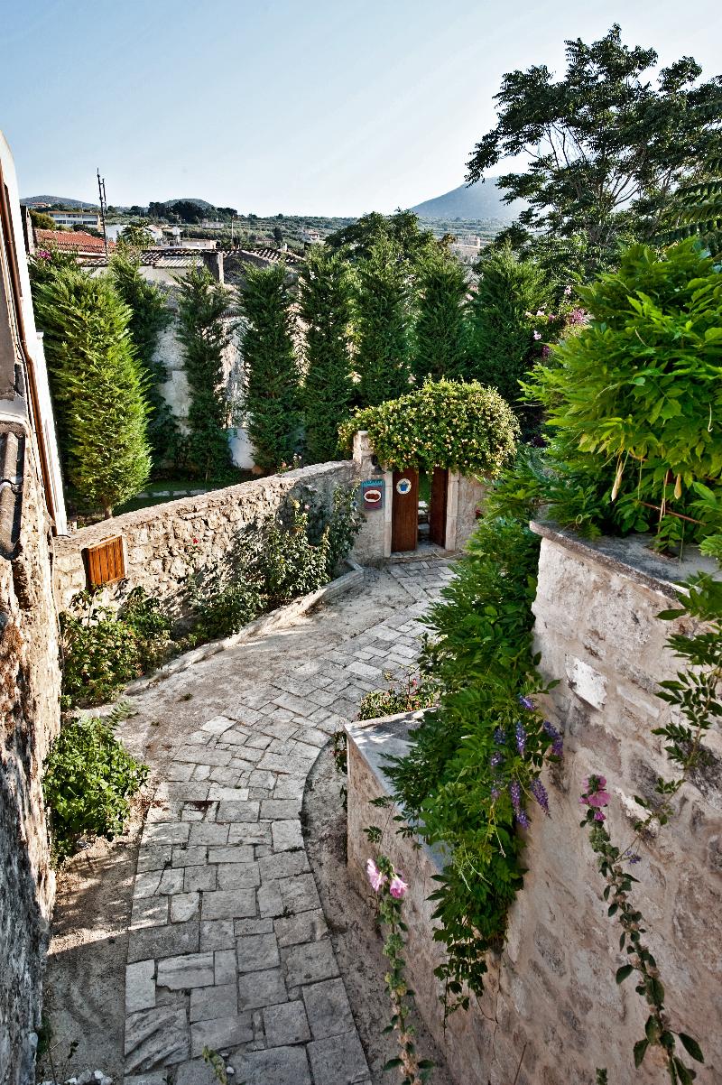 Kalimera Archanes Village image