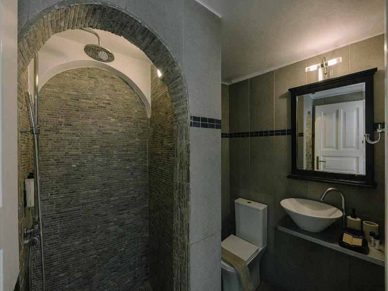 Afroessa Hotel image