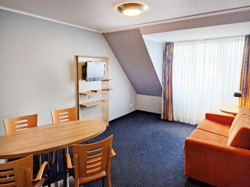 Garner Hotel Bochum by IHG image