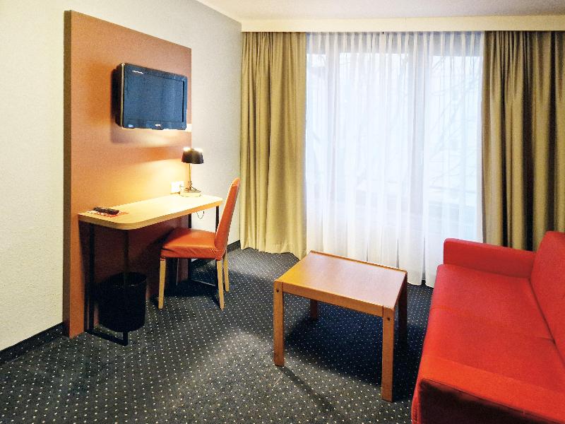 Garner Hotel Bochum by IHG image