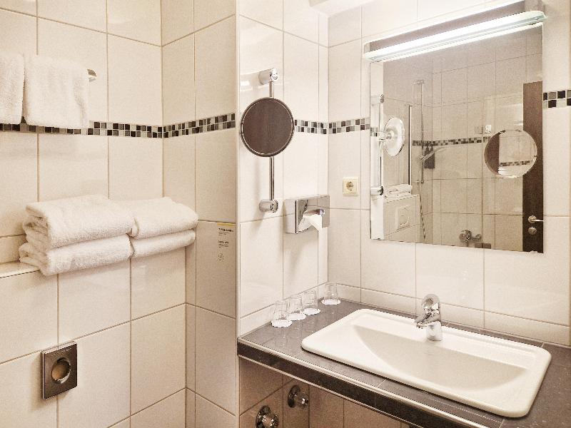 Garner Hotel Bochum by IHG image