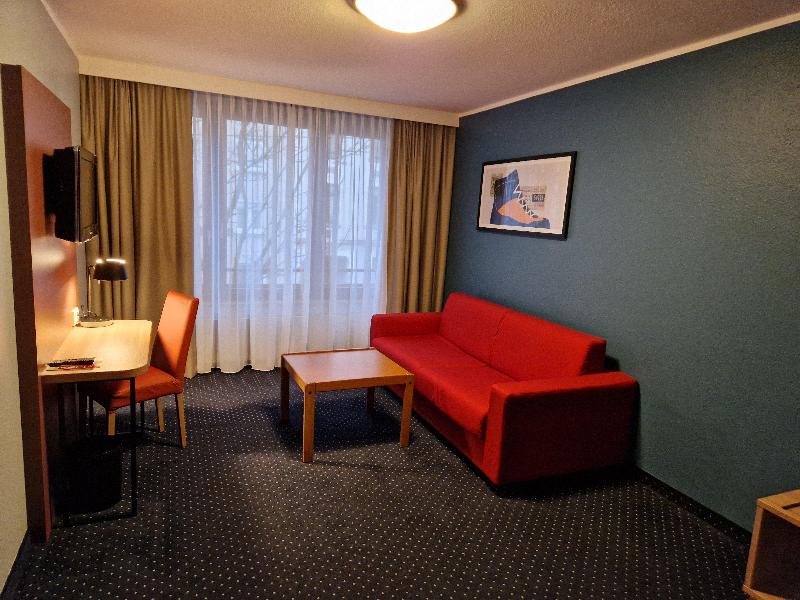 Garner Hotel Bochum by IHG image