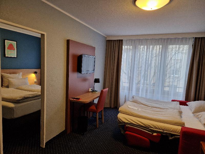 Garner Hotel Bochum by IHG image