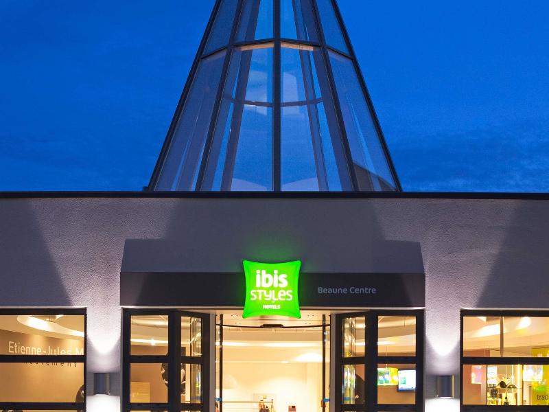 ibis Styles Beaune Centre image