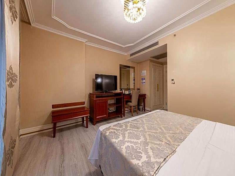 Myy Boutique Hotel image
