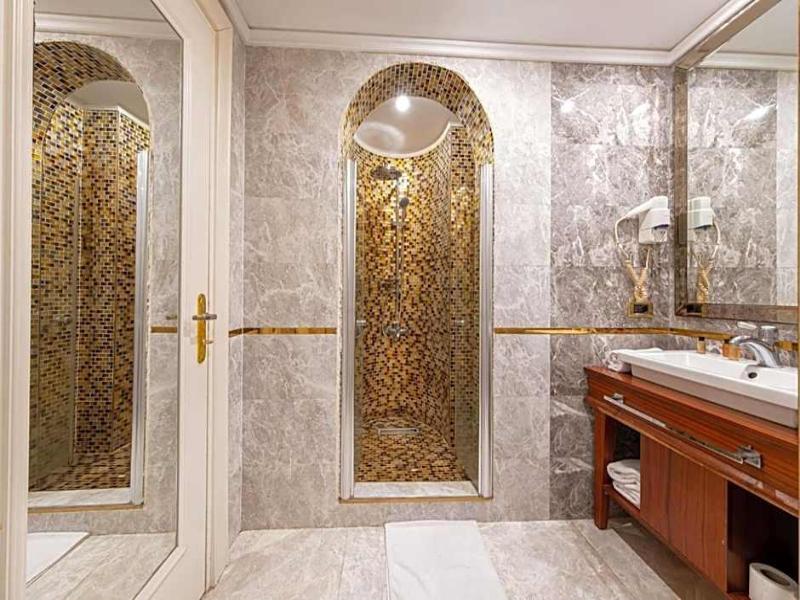 Myy Boutique Hotel image