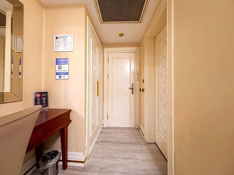 Myy Boutique Hotel image