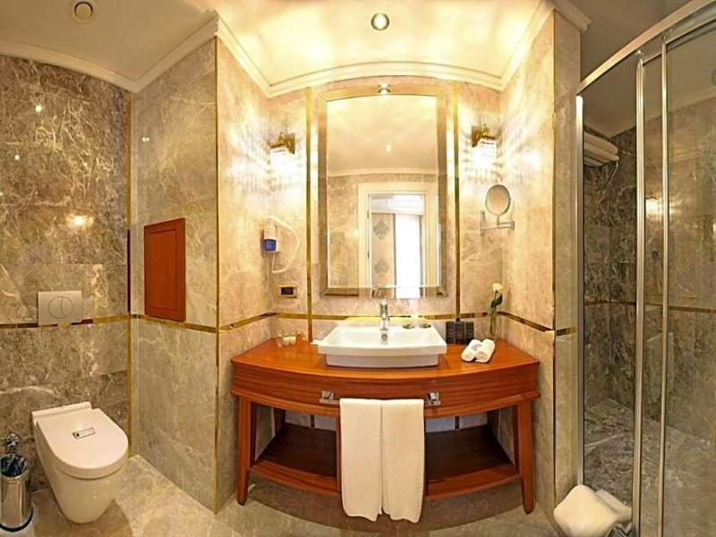 Myy Boutique Hotel image