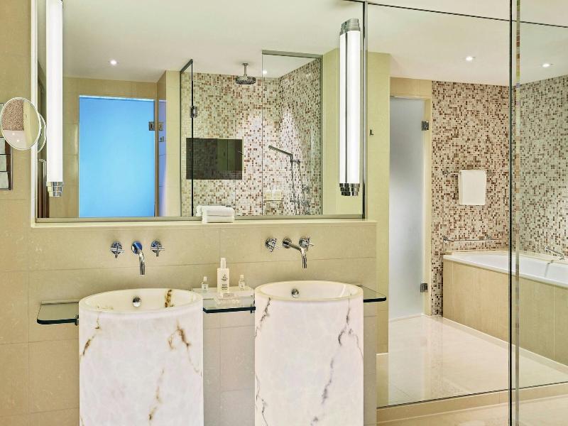 JW Marriott Frankfurt image