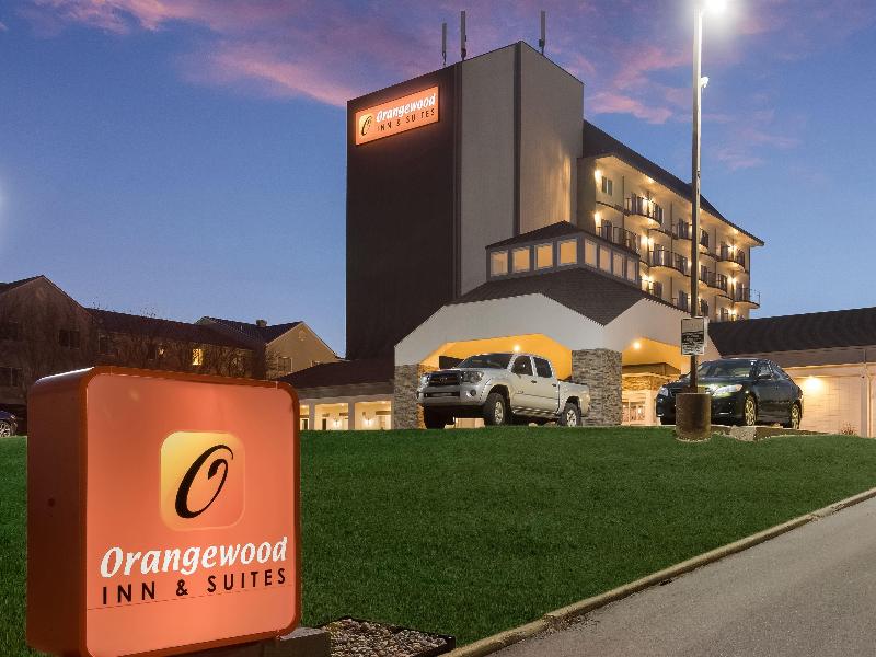 Orangewood Inn & Suites Kansas City Airport image